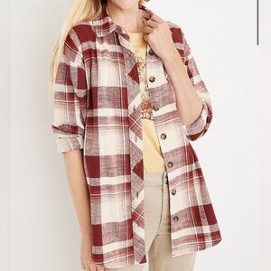 Maurices Cabin Plaid Button Down Boyfriend Fit Shirt Red Cream Medium Women’s